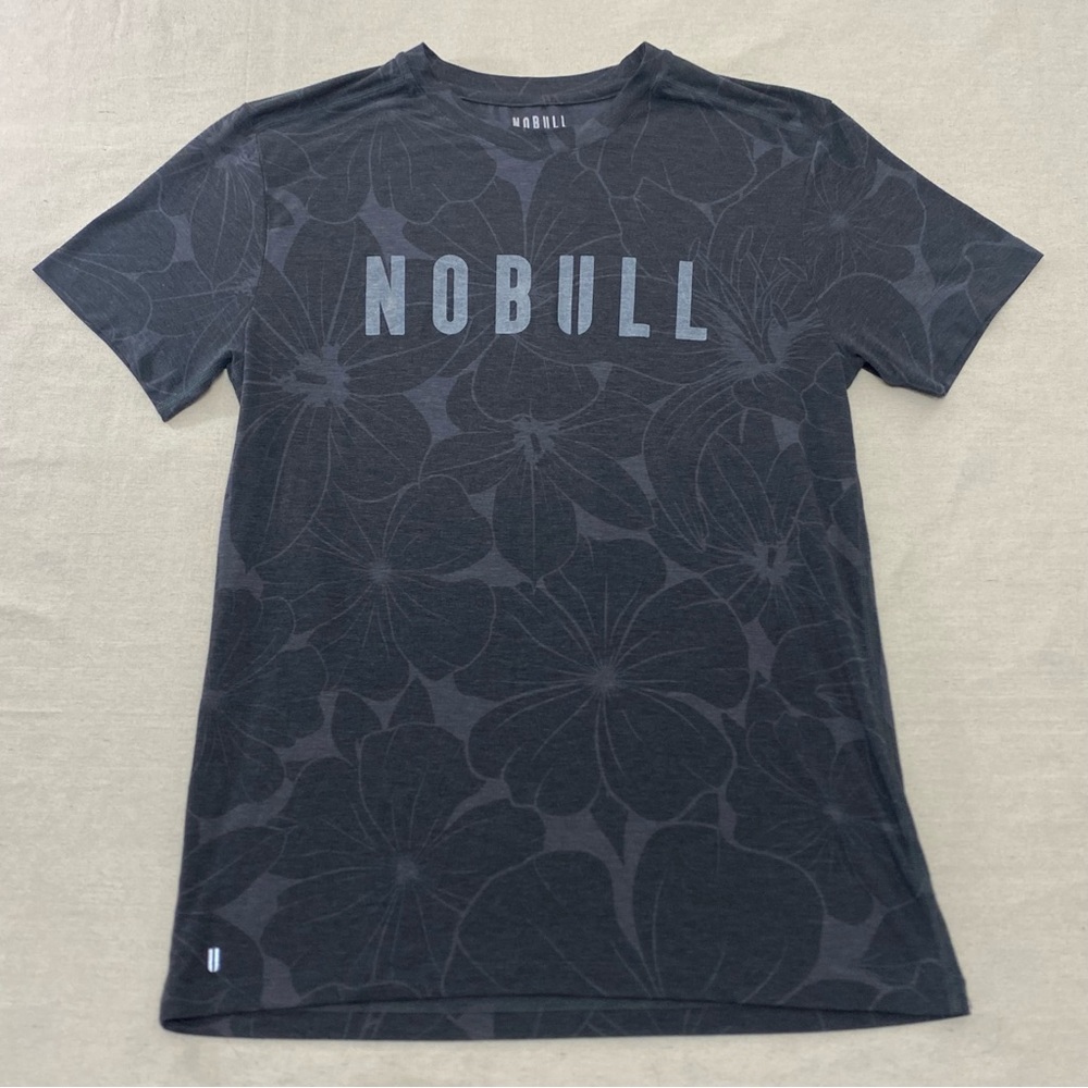Nobull Flower Floral Short Sleeve Shirt Dark Gray Men’s Size Medium Stretch Gym